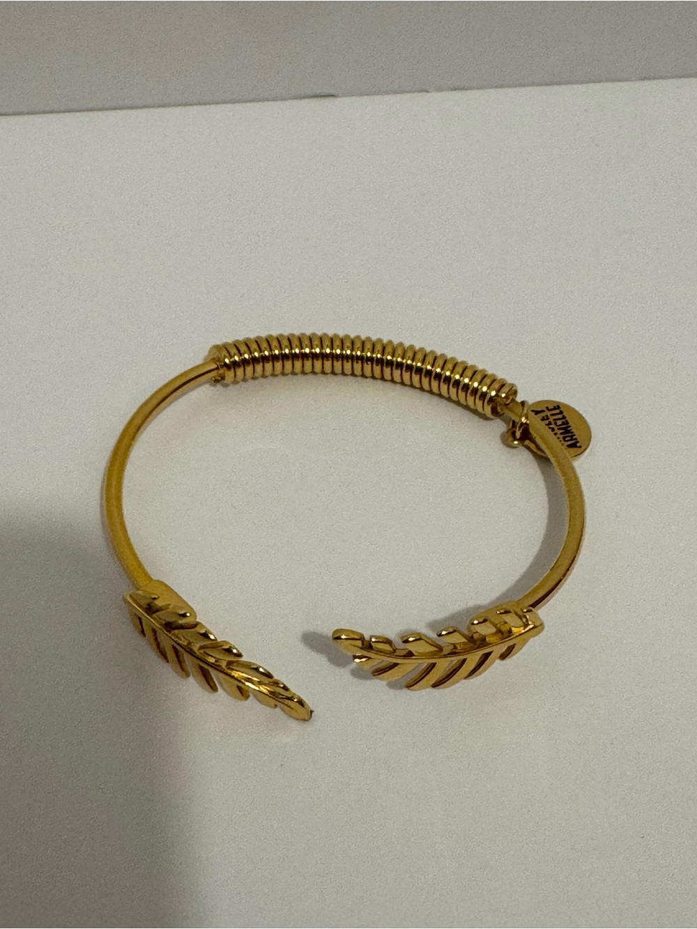 KINSLEY ARMELLE GODDESS COLLECTION - LAUREL LEAF BRACELET